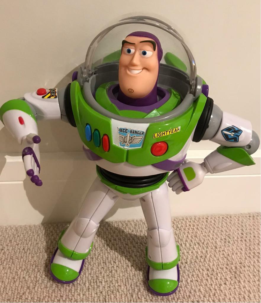 buzz lightyear chopping arm